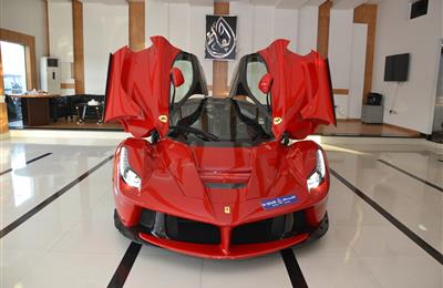 BRAND NEW FERRARI LA FERRARI- 2015- RED- 1 OF 500 CARS IN...