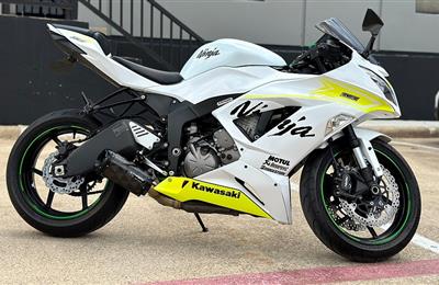 2016 Kawasaki Ninja ZX-6R ABS WhatsApp +17203061962