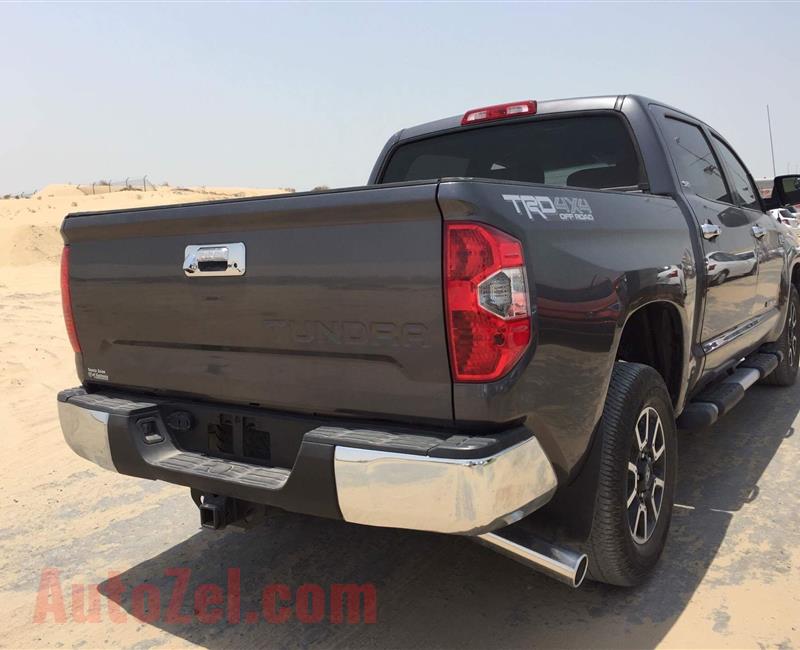 Toyota Tundra 2014 Grey 