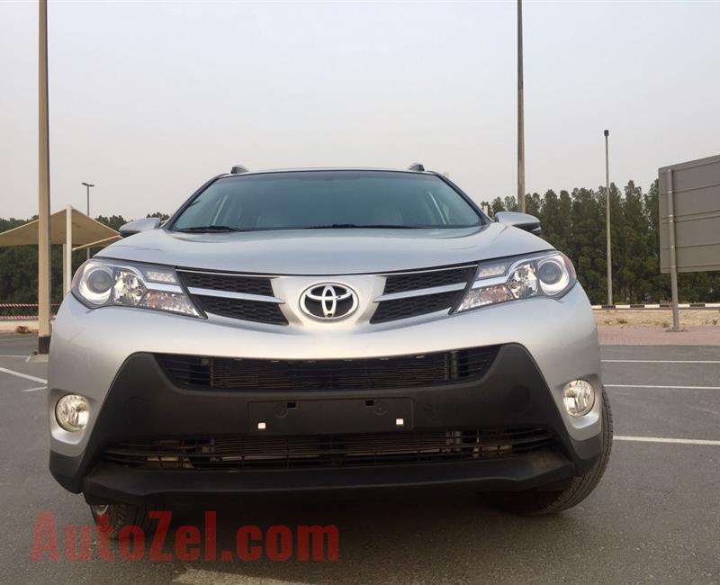 Toyota Rav4 XLE full options Sunroof 2015