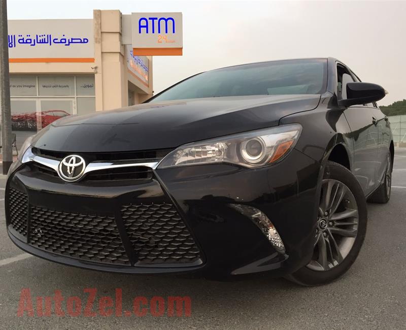 Toyota Camry SE 2.5L full oprions 2016