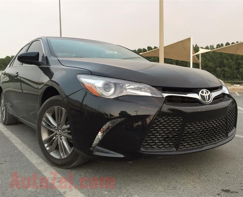 Toyota Camry SE 2.5L full oprions 2016