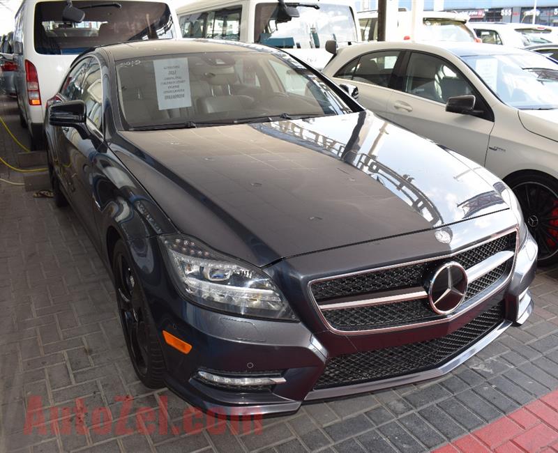 MERCEDES-BENZ CLS550