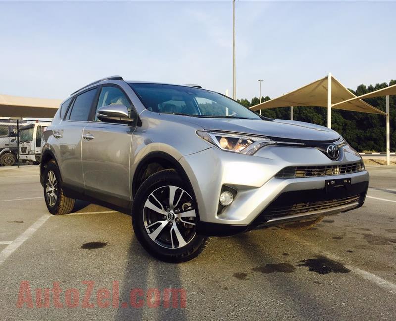 Toyota Rav 4 XLE full oprions Sunroof leather seat 2017 (No tax 5% VAT)