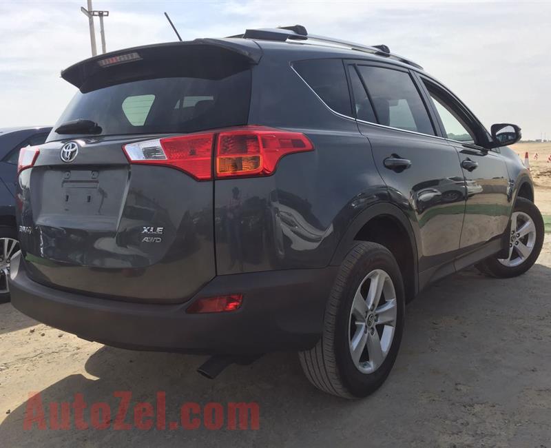 Toyota Rav 4 XLE full oprions Sunroof leather seat 2015