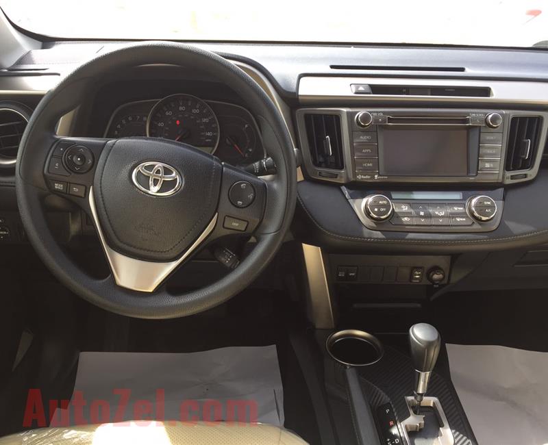 Toyota Rav 4 XLE full oprions Sunroof leather seat 2015