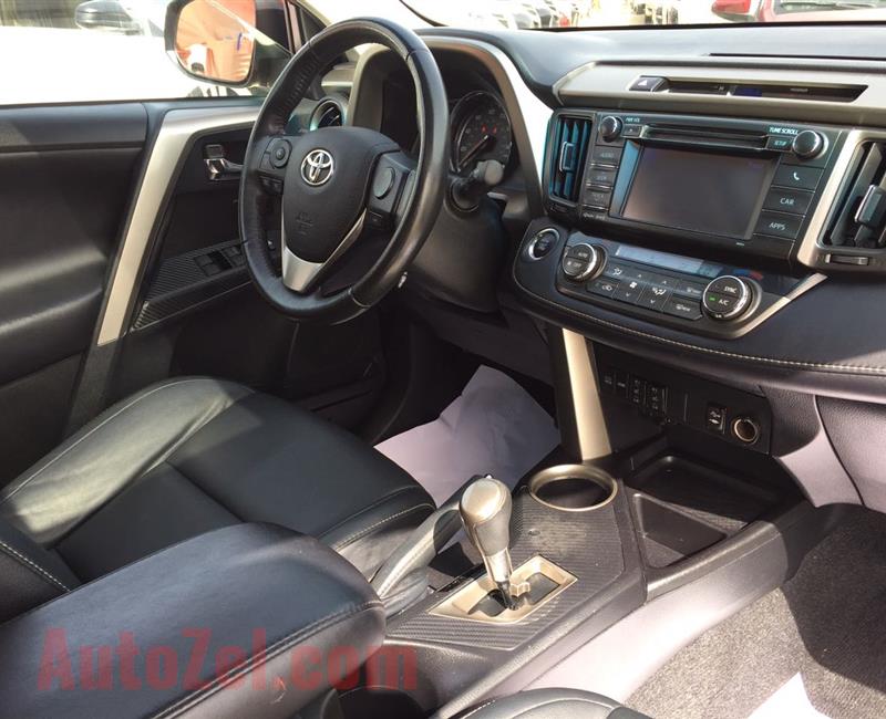 Toyota Rav4 Limited full options sunroof leather seats 2013