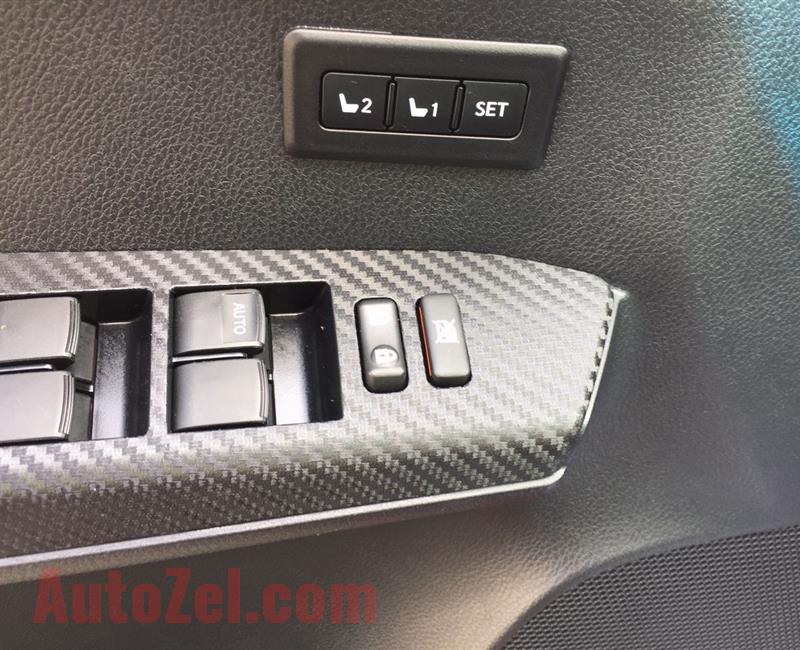 Toyota Rav4 Limited full options sunroof leather seats 2013