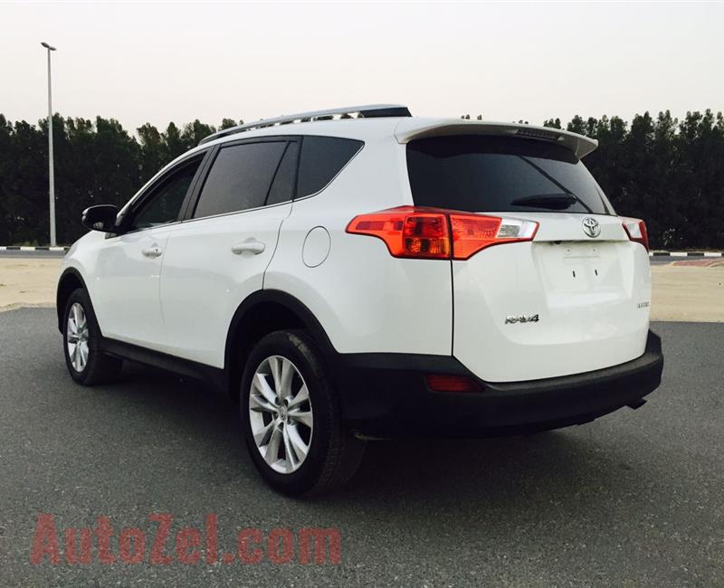 Toyota Rav4 Limited full options sunroof leather seats 2014