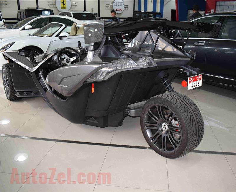 POLARIS SLINGSHOT- 2015- 4 000 KM- GCC