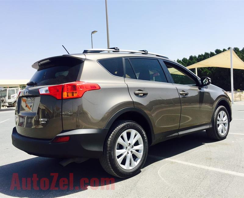 Toyota Rav4 Limited full options sunroof leather seats 2014 (No Tax 5%VAT)