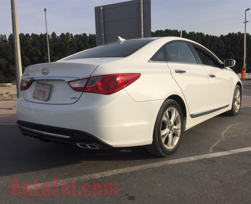 Hyundai.Sonata Limited full automatic sunroof cruise control 2013 (No Tax5% VAT extra) bank finance 100%