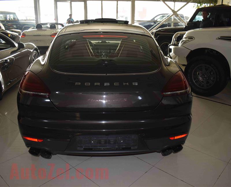 PORSCHE PANAMERA- 2014- 20 000 KM- BROWN