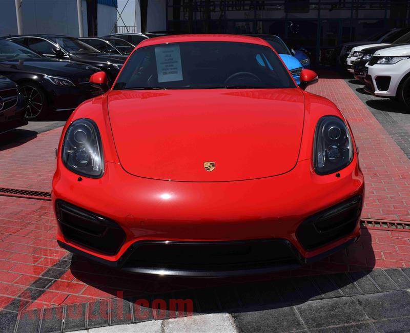 PORSCHE CAYMAN GTS- 2016- 50 000 KM- GCC