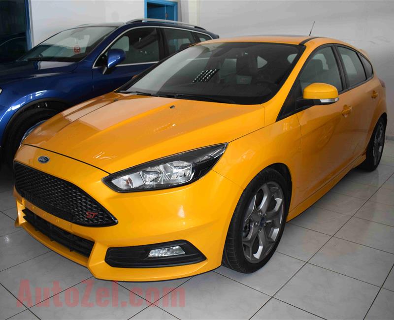 FORD FOCUS ST- MANUAL- 2016- YELLOW- GCC