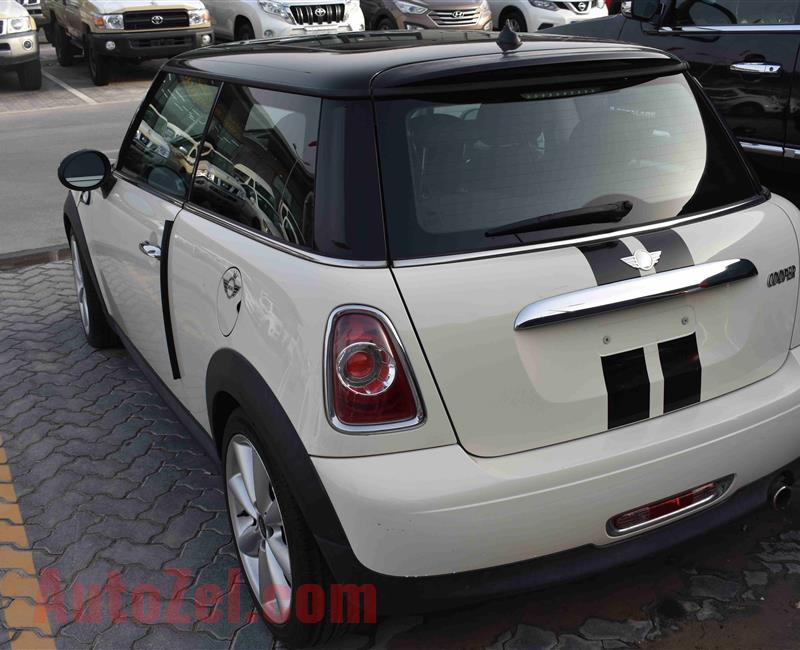 MINI COOPER- 2013- 65 000 KM- GCC