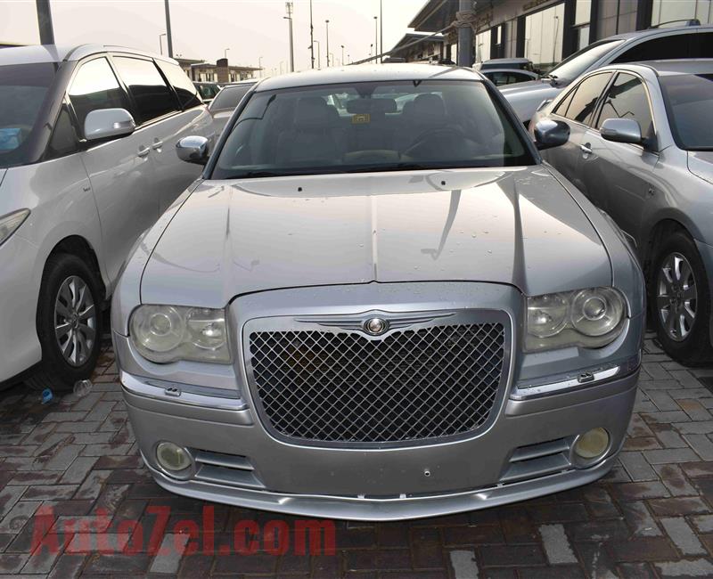 CHRYSLER 300C- 2006- 300 000 KM- AMERICAN SPECS