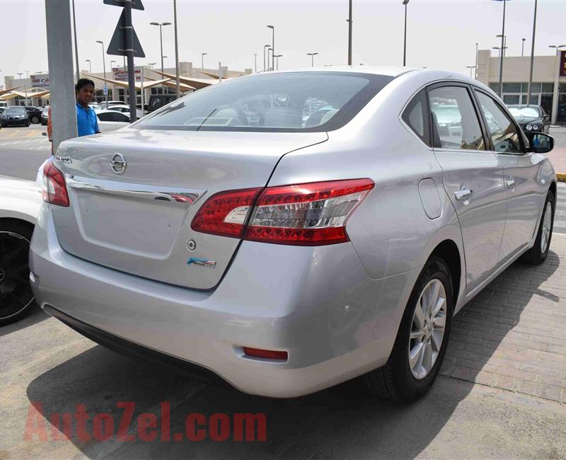 NISSAN SENTRA- 2015- 210 000 KM- GCC