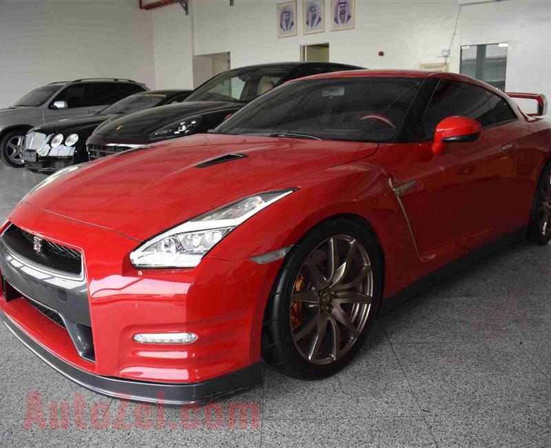 NISSAN GTR- 2016- RED- 45 000 KM- GCC