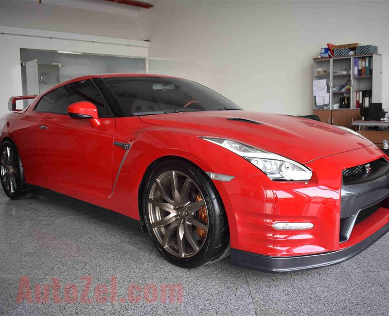 NISSAN GTR- 2016- RED- 45 000 KM- GCC