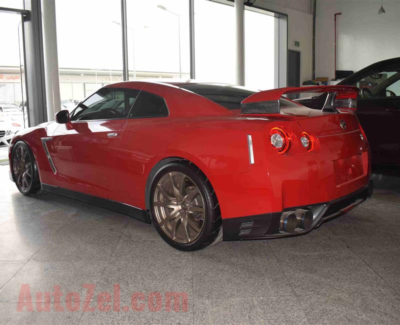 NISSAN GTR- 2016- RED- 45 000 KM- GCC