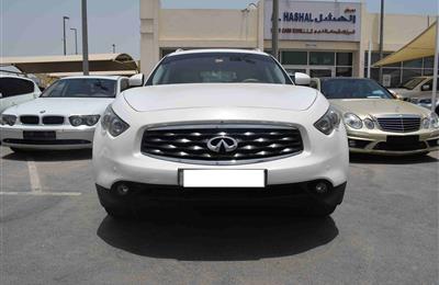 INFINITI FX35- 2009- WHITE- 199 000 KM- GCC