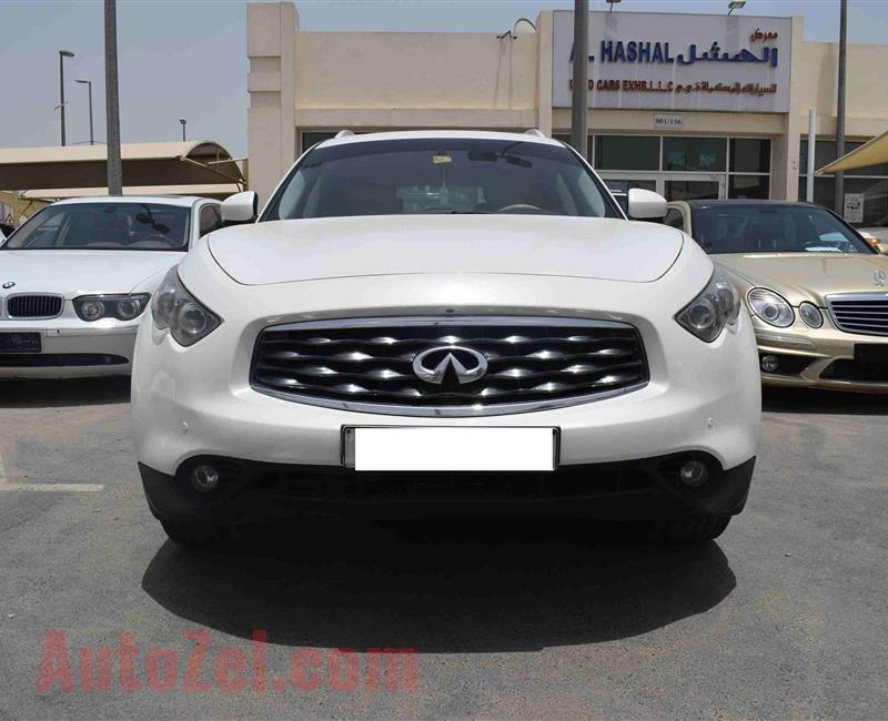 INFINITI FX35- 2009- WHITE- 199 000 KM- GCC