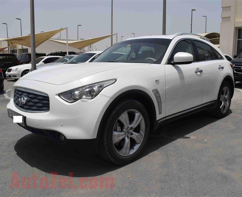 INFINITI FX35- 2009- WHITE- 199 000 KM- GCC