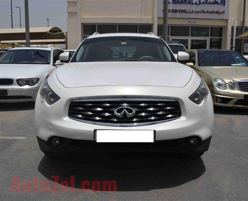 INFINITI FX35- 2009- WHITE- 199 000 KM- GCC