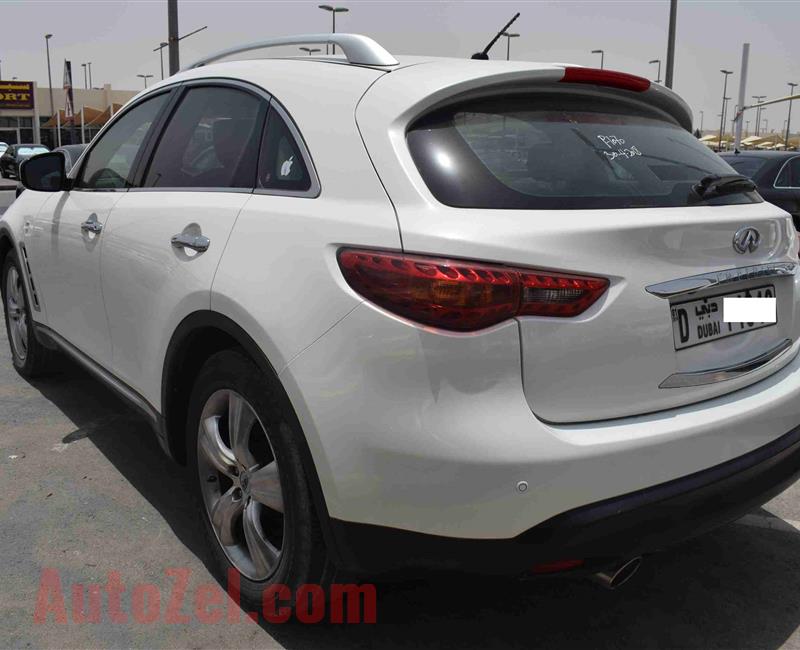 INFINITI FX35- 2009- WHITE- 199 000 KM- GCC