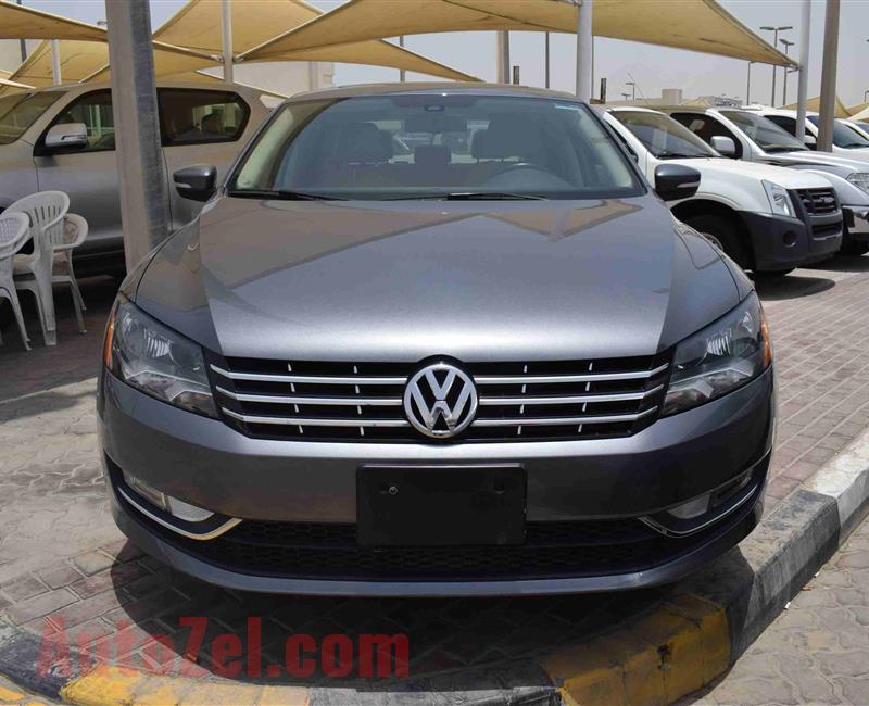 VOLKSWAGEN PASSAT- 2016- GRAY- 79 000 KM- GCC