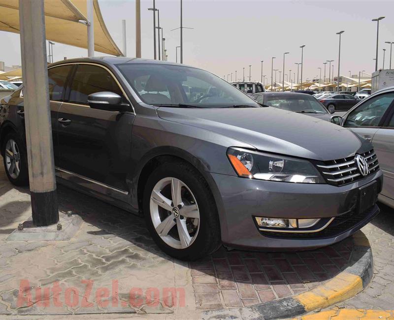 VOLKSWAGEN PASSAT- 2016- GRAY- 79 000 KM- GCC