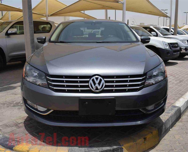 VOLKSWAGEN PASSAT- 2016- GRAY- 79 000 KM- GCC