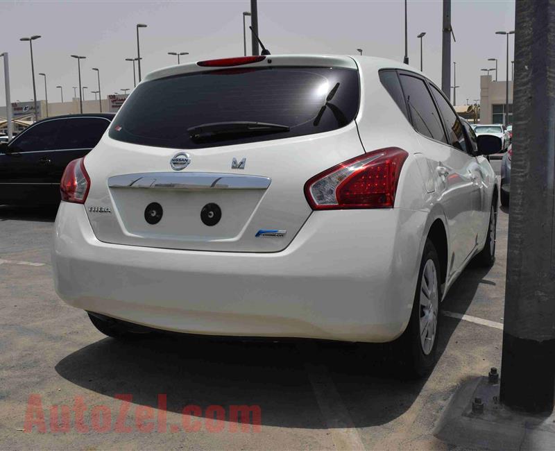 NISSAN TIIDA- 2015- WHITE- 100 000 KM- GCC