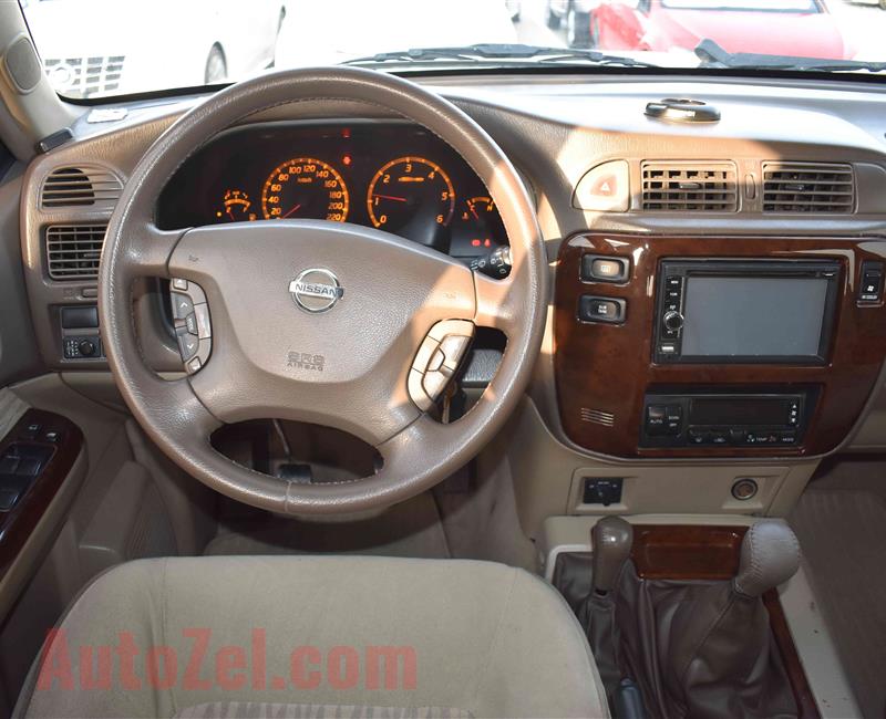 NISSAN PATROL SAFARI- 2002- BEIGE- 235 000 KM- MANUAL