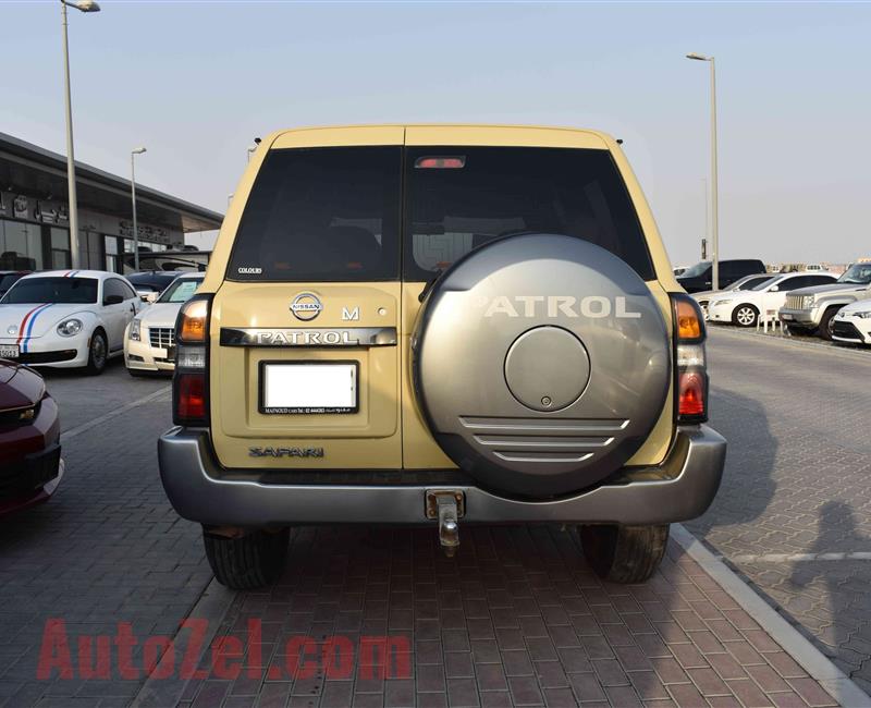 NISSAN PATROL SAFARI- 2002- BEIGE- 235 000 KM- MANUAL