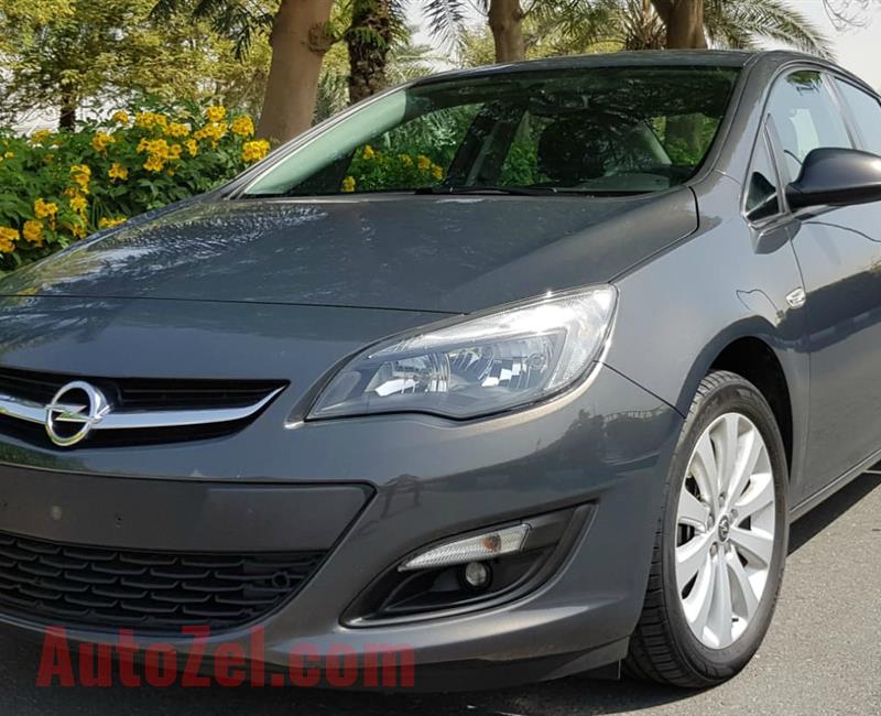 OPEL ASTRA, V4- 2016- GREY- 42 000 KM- GCC