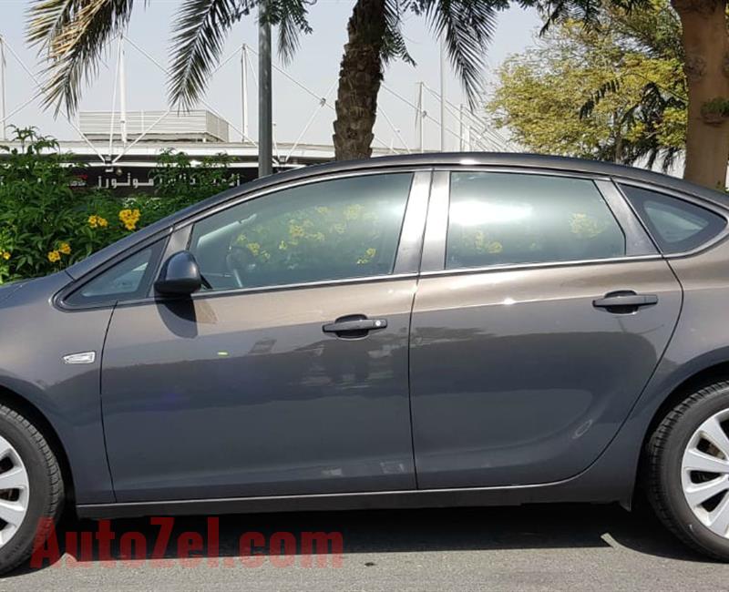 OPEL ASTRA, V4- 2016- GREY- 42 000 KM- GCC