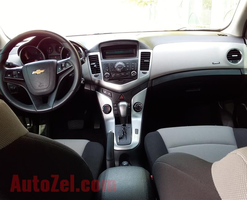 Chevrolet Cruze LS 1.4 CC 2012