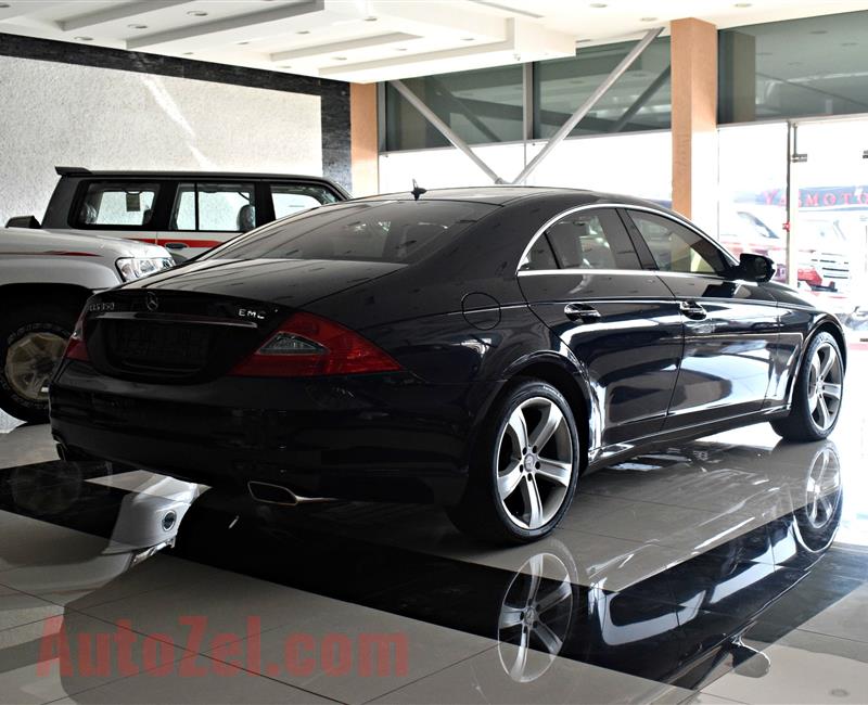 MERCEDES-BENZ CLS350- 2010- BLUE- 108,000 KM- V6- GCC