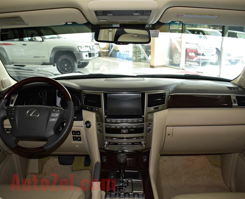 LEXUS LX570- 2012- WHITE- 112000 KM- V8- GCC SPECS