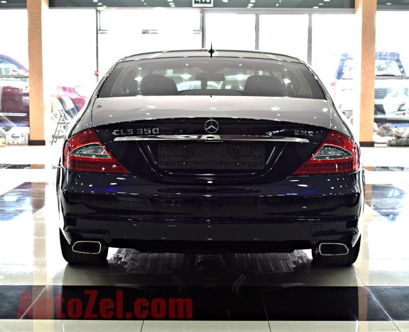 MERCEDES-BENZ CLS350- 2010- BLUE- 108,000 KM- V6- GCC