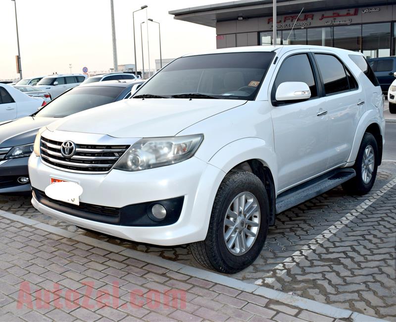 TOYOTA FORTUNER, V4- 2013- WHITE- 200 000 KM- GCC