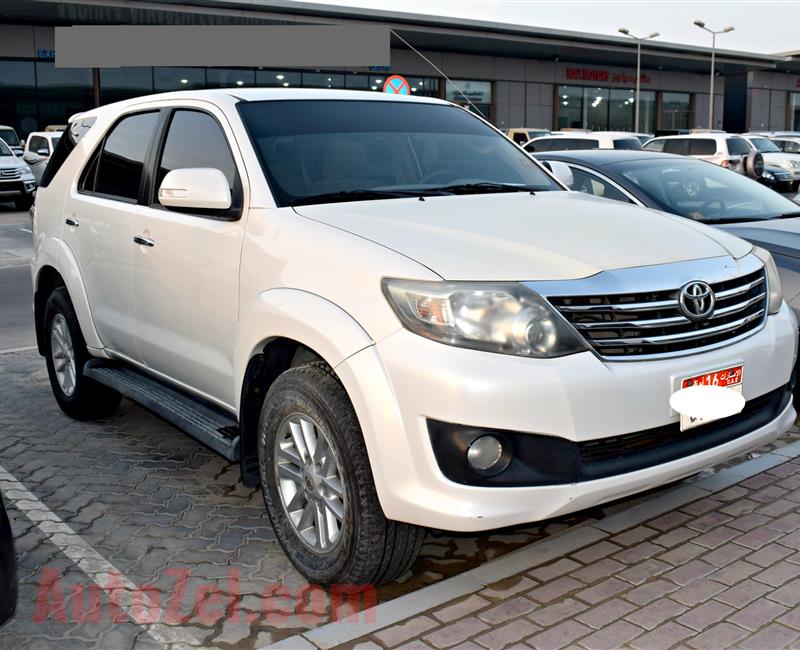 TOYOTA FORTUNER, V4- 2013- WHITE- 200 000 KM- GCC