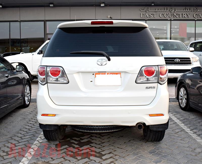 TOYOTA FORTUNER, V4- 2013- WHITE- 200 000 KM- GCC