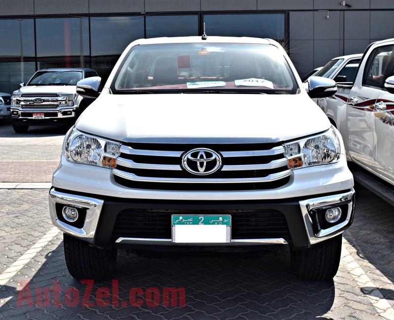 TOYOTA HILUX GLX- DOUBLE CABIN- 2017- WHITE- 27 000 KM- GCC