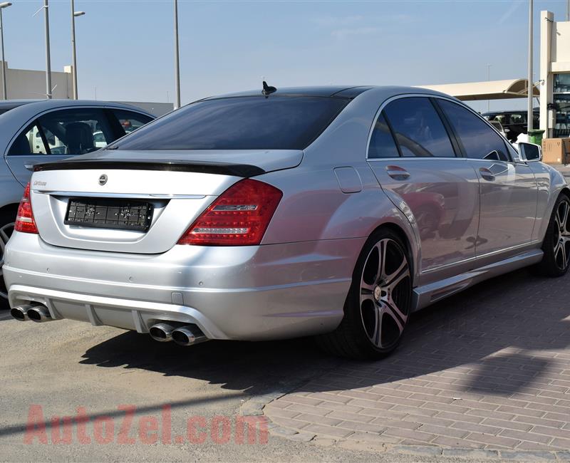 MERCEDES-BENZ CARLSSON- 2011- SILVER- 138 000 KM- GCC