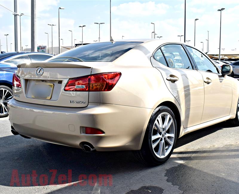 LEXUS IS250, V6- 2007- GOLD- 140 000 KM- AMERICAN SPECS