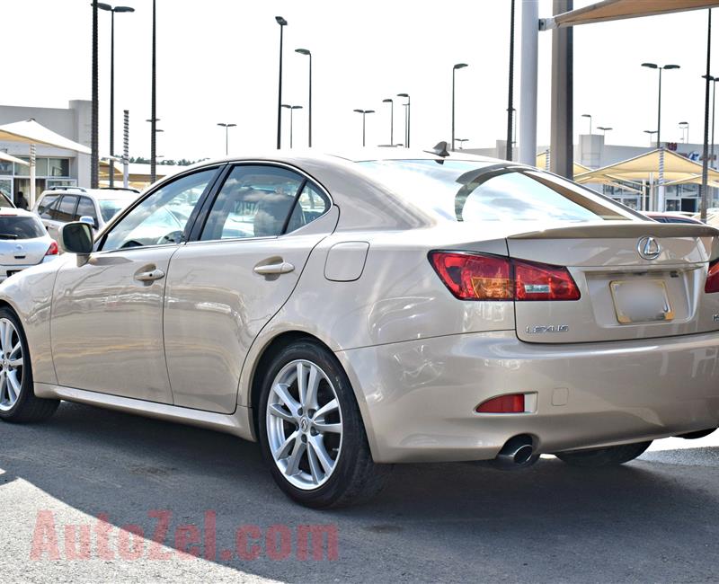 LEXUS IS250, V6- 2007- GOLD- 140 000 KM- AMERICAN SPECS