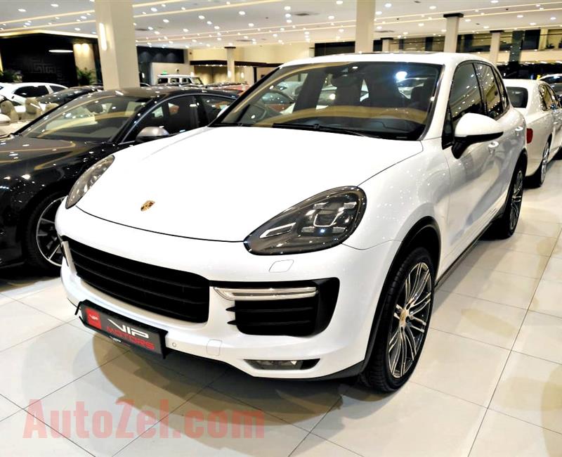 PORSCHE CAYENNE TURBO, V8- 2015- WHITE- 42 000 KM- GCC